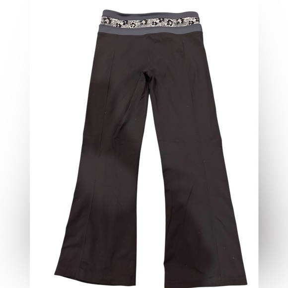 Women’s Black Yoga Flare Pants small - Picture 2 of 6